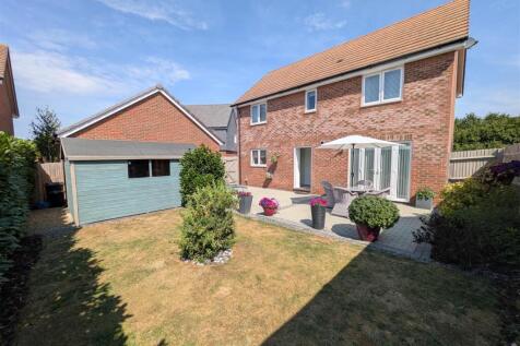 Rear garden revised.jpg