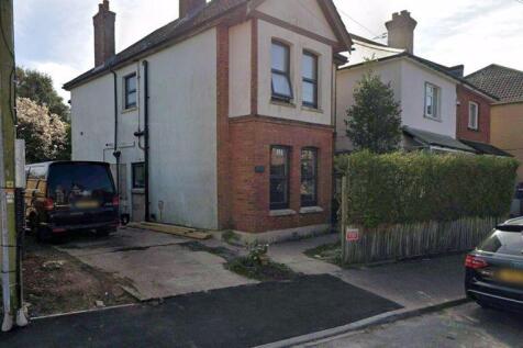 Bournemouth, BH9 - property photo