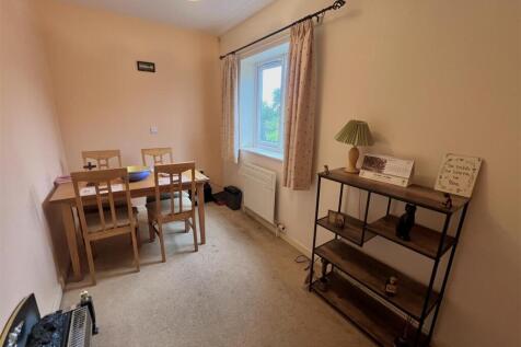 BEDROOM TWO/DINING ROOM