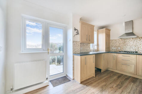 1392817-9-693c0cd...