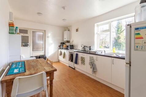 17899371 KitchenN.jpg