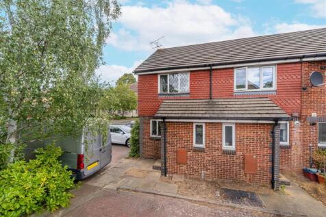 6 Draymans Way TW7-2.jpg