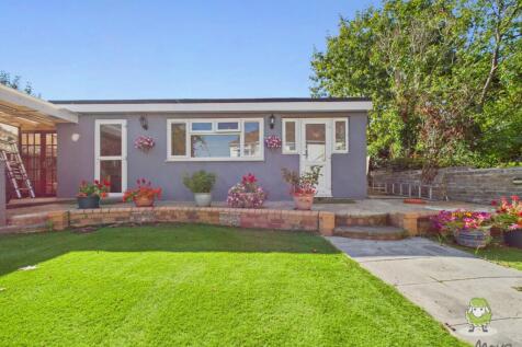 CAM01543G0-PR0159-STILL007