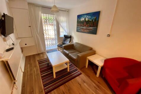 Willow Bank, Manchester, Greater Manchester, M14 photo 4
