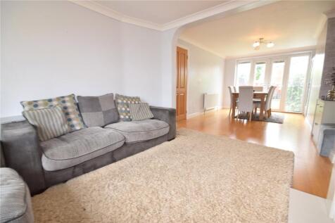 Knightsway, Garforth, Leeds, West Yorkshire photo 4