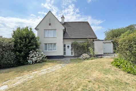 Thornhill Way 3 - Front.jpg