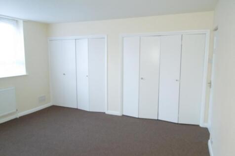 Crakers Mead, Rossiyn Road, Watford, WD18 photo 5