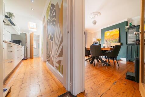 Award-winning Media team on EVERY Listing_11