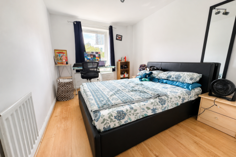 Island Row, London, E14 photo 5