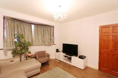 Churston Drive, Morden photo 4