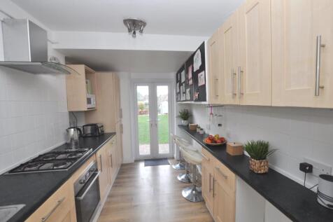Aldershot Road, Guildford, Surrey, GU2 photo 3