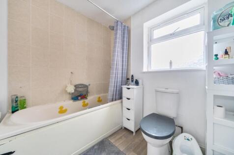 1387668-6-693837e40199f