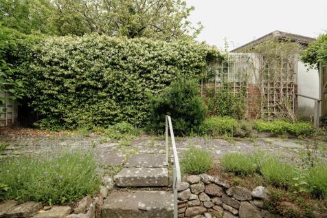 Garden rear 