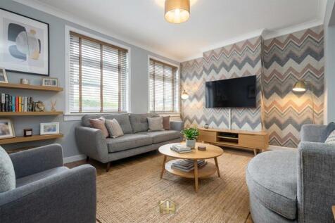 5Findowrie-Staged-0006.jpg