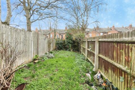 3 bed, 1 bath Terraced in Birmingham - Photo 13