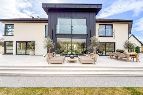 Rear Garden Area