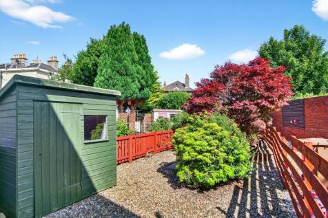 8 blackdales avenue, largs_13.jpg