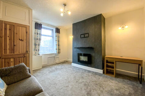 West Street, Tintwistle photo 3