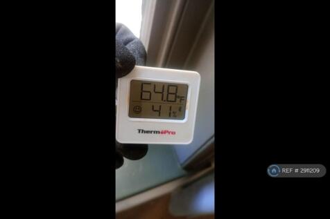 No Damp Confirmed - Living Room 41%