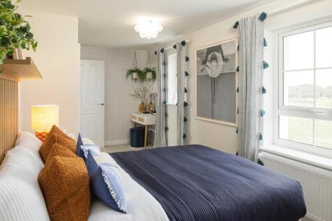 Bedroom 2 in the 4 bedroom Alfreton