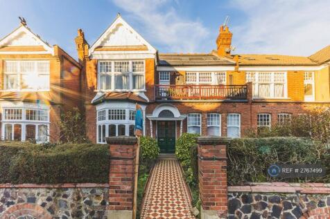 Front Of The Edwardian Property In Queens Ave