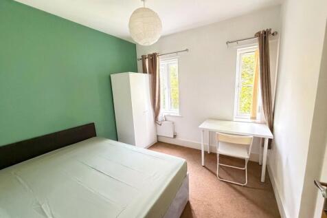 Jekyll Close, Stapleton, Bristol, Gloucestershire, BS16 photo 4