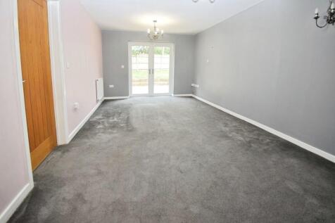 128b8f34-living 2...