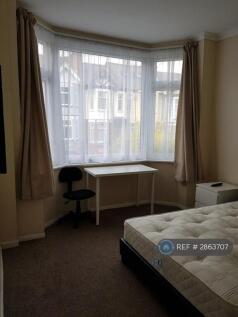 Room 1 - d/s Front