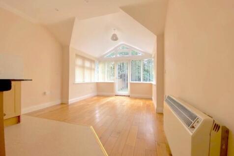 Dining/living area