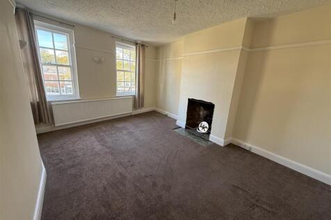 Salisbury Square, Old Hatfield photo 4