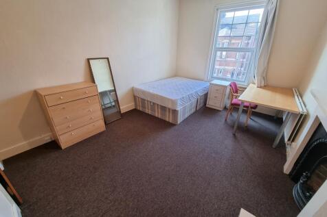 23 George Street, Leamington Spa photo 4