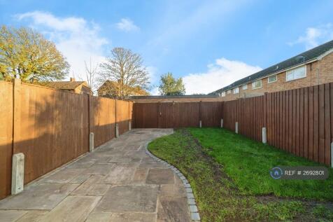 Garden &amp; Outside Area