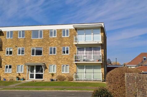 Littlehampton, BN16 - property photo
