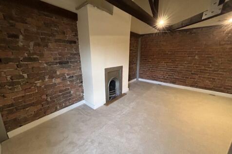Knowles Hill Road, Dewsbury, WF13 4QT photo 3