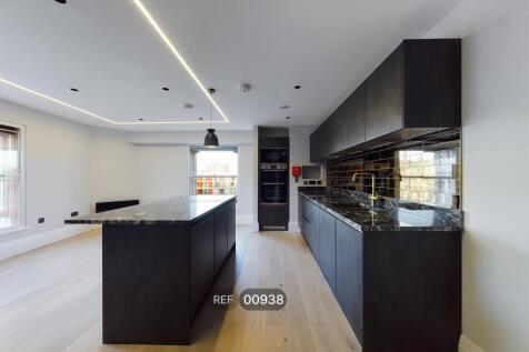Kitchen/Living area
