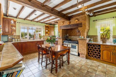 Chestnut Lodge (Gipsey Bridge)-24.jpg