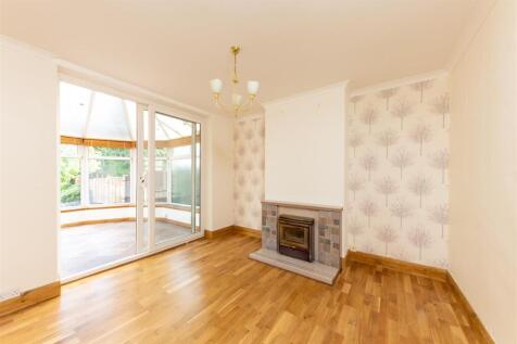 35 Stotfold Road (5 of 10).jpg