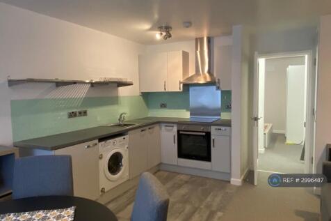 1 Bedroom Flat in SW16 5JR
