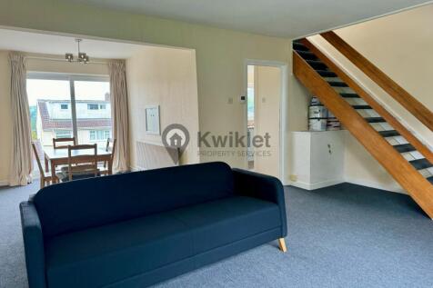 Holywell Road, Tonteg, Pontypridd photo 3