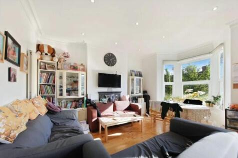 Full width reception room