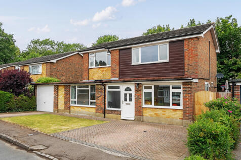 Whyteleafe, CR3 - property photo