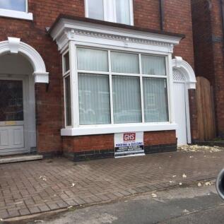 1-bed house on 121 Belvedere Road, Burton-on-trent, £520/mo