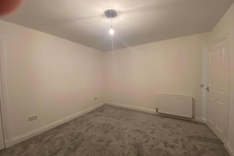 27 Park Avenue, Dumbarton, Dunbartonshire, G82 photo 5