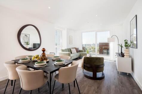 Living &amp; Dining Room