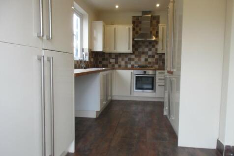 Sutton Park Road, Kidderminster, Worcestershire, DY11 photo 3