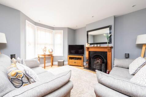 98 Crescent Road lowres-1