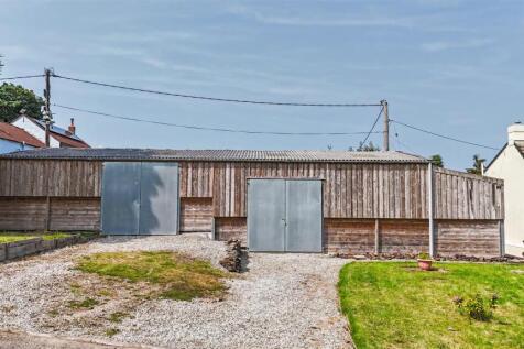Garage / Storage Buliding
