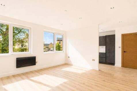 Reception to kitchen
