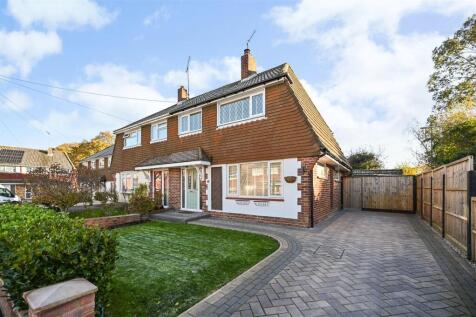 Waterlooville, PO8 - property photo