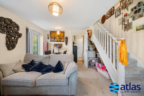 Living/Dining Space